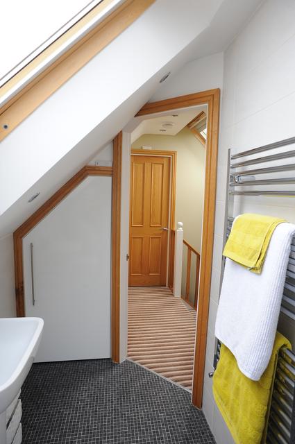 lovely ensuite in loft conversion by apexloft.com 